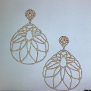Kendra Scott Hallie Earrings